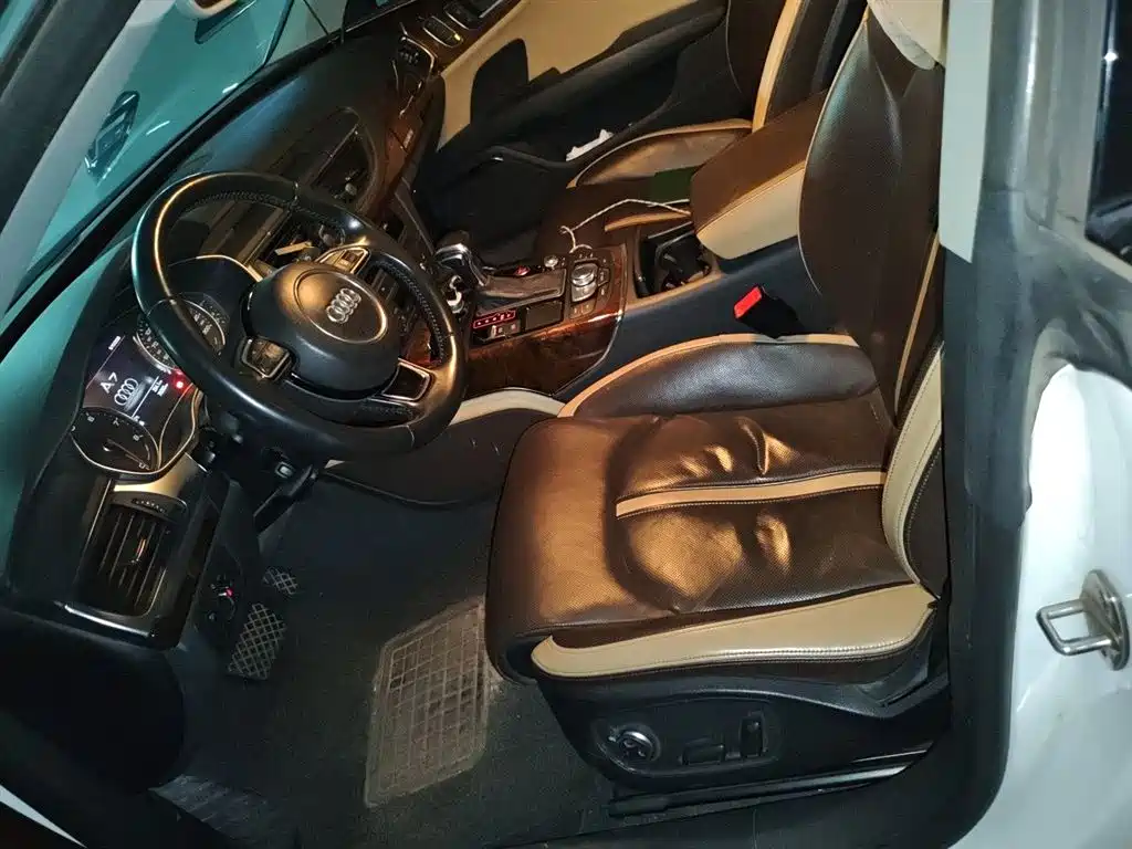 Audi A7 2014 50 TFSI quattro Comfort Edition фото 11