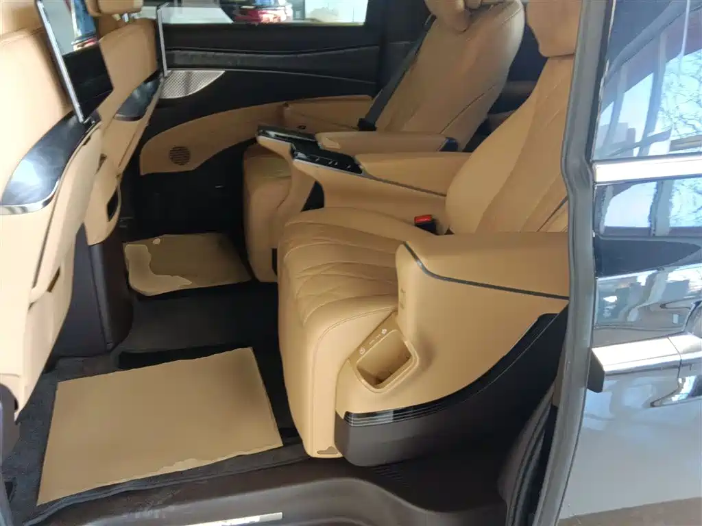 Denza D9 2025 DM-i Smart Drive Edition 1020 AWD Premium фото 13
