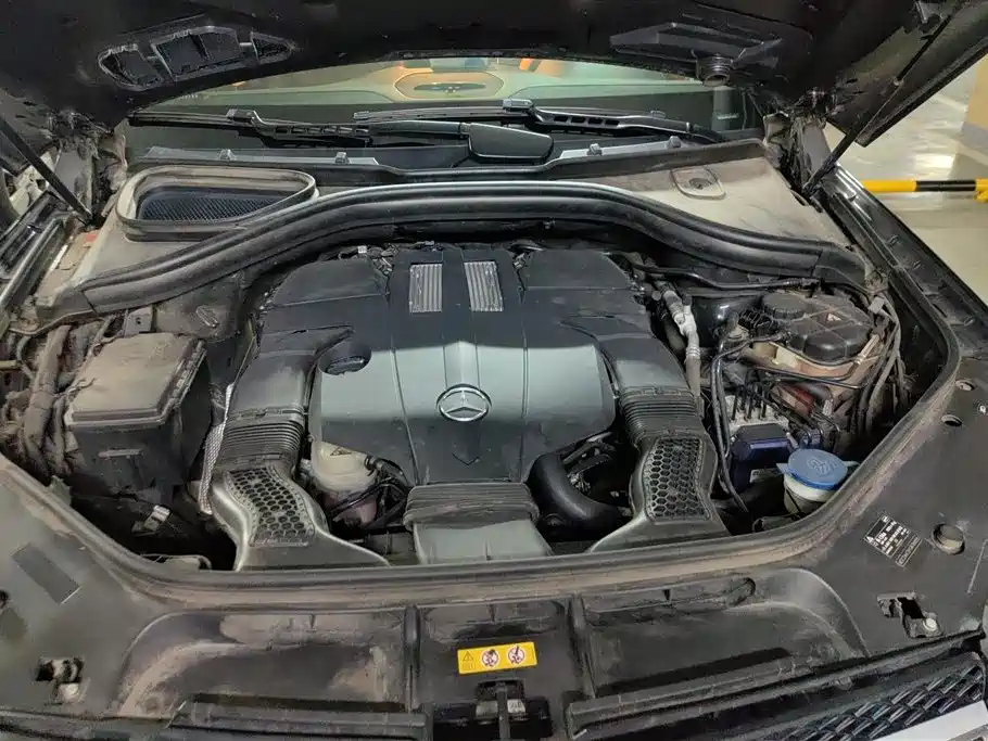 Mercedes-Benz GLE 2016 GLE 320 4MATIC Luxury фото 10