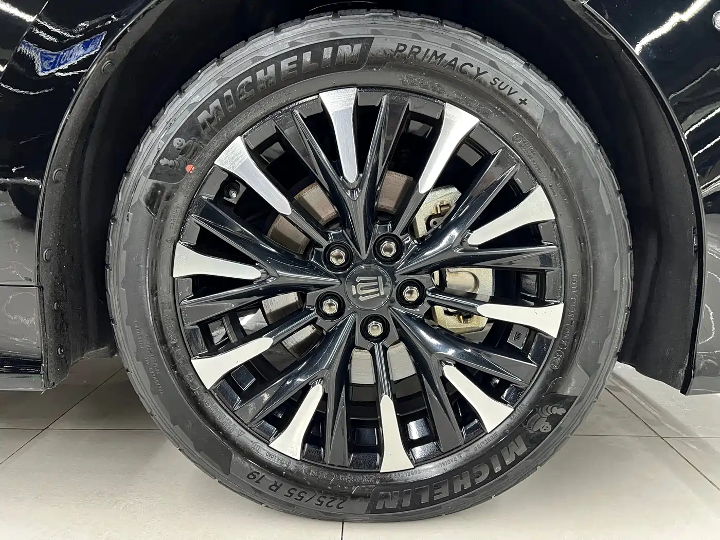 Toyota Vellfire 2024 Crown Hybrid 2.5L Executive Premium Edition фото 25