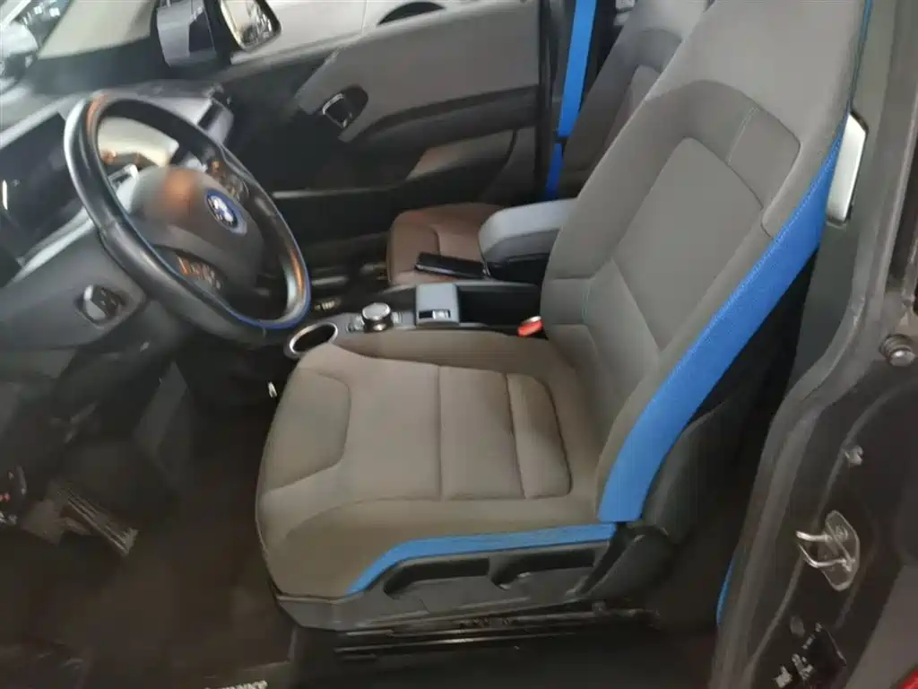 BMW i3 (Import) 2018 Luxury Edition фото 15