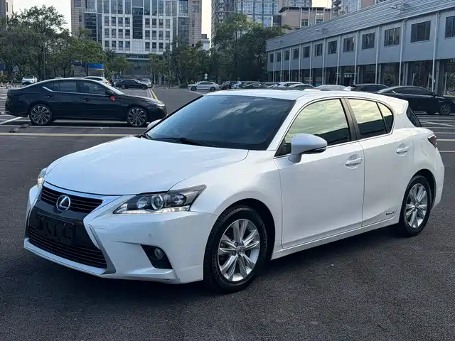 Lexus Lexus CT 2014 CT200h Comfort Monochrome