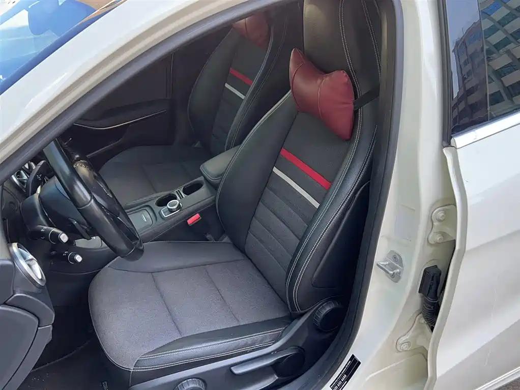 Mercedes-Benz A-Class (Import) 2015 A 180 фото 19