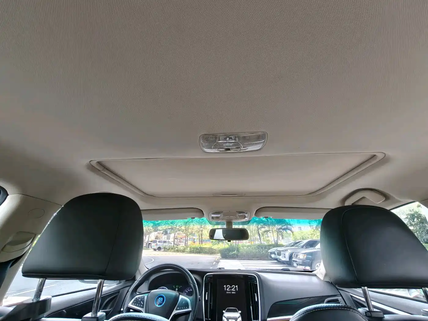 BYD Qin New Energy 2018 1.5T Smart Premium фото 20