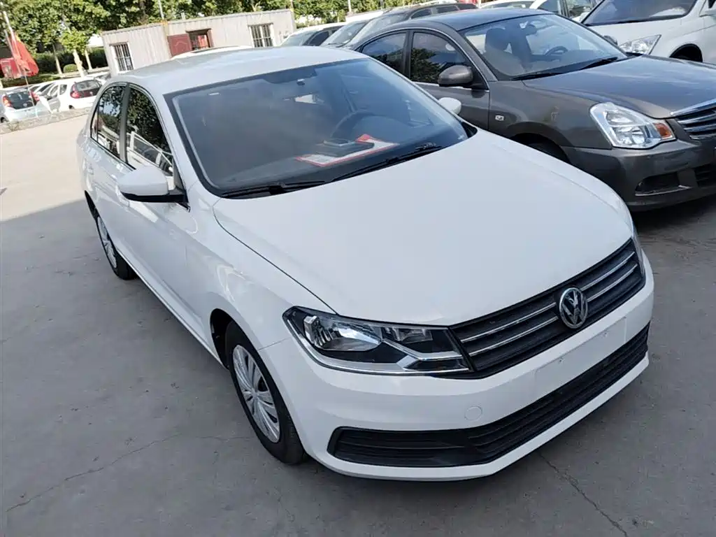 Volkswagen Santana 2016 1.6L Manual Trend Edition фото 4