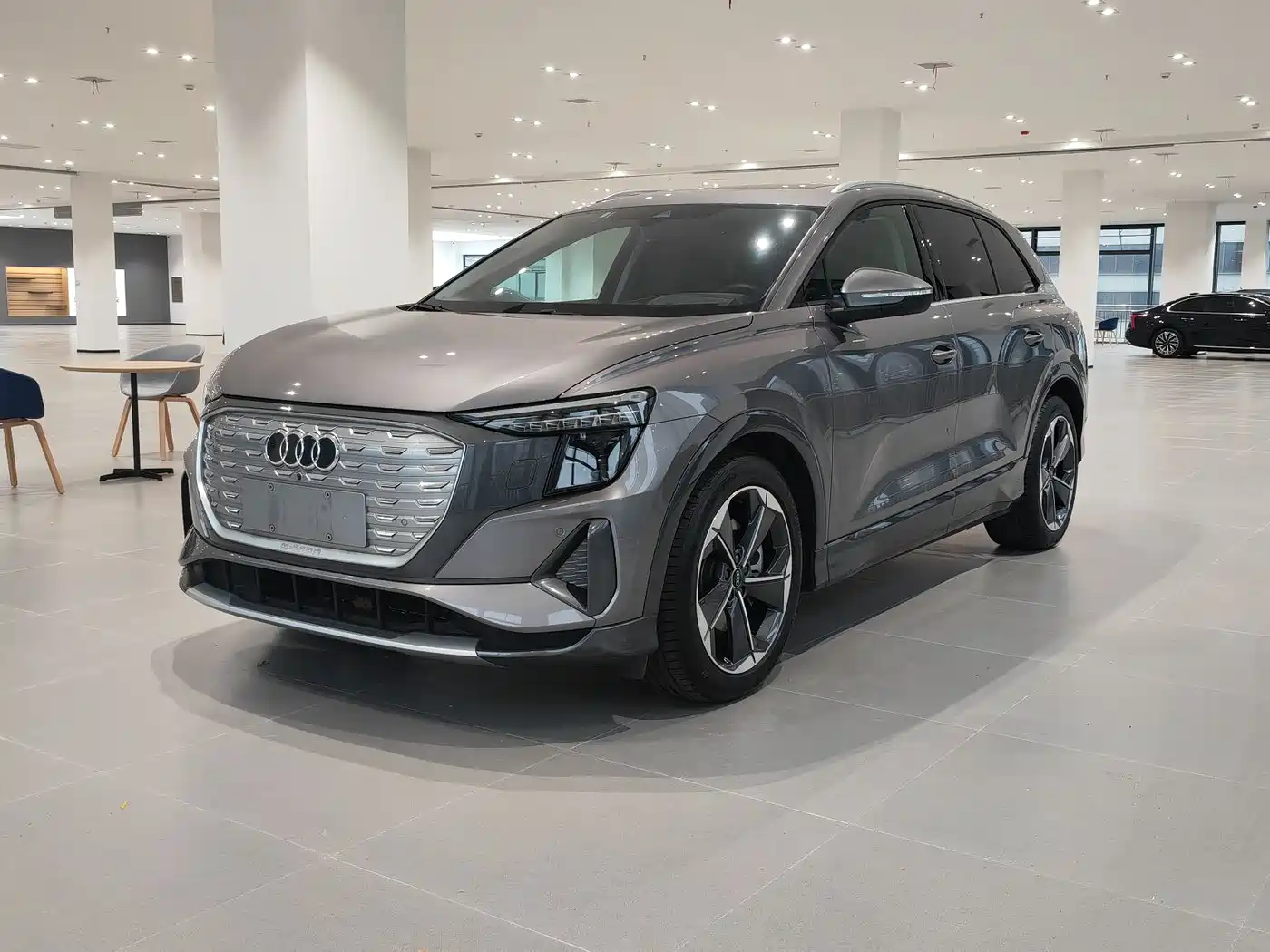Audi Q5 e-tron 2023 40 e-tron Starlight Edition Brocade Package