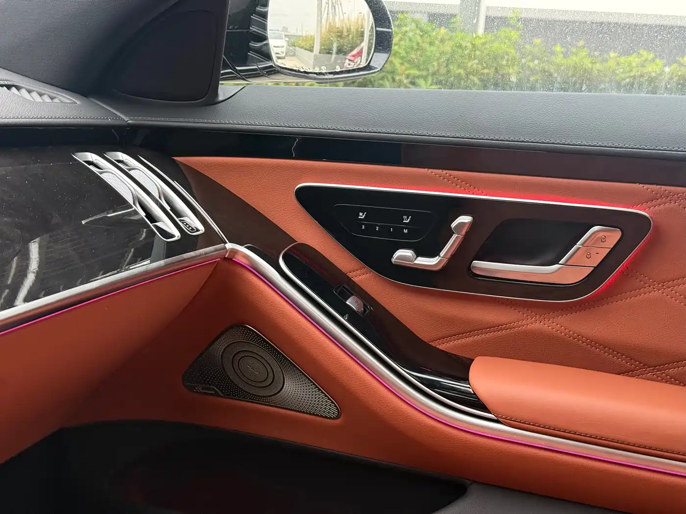 Фото 13 - Mercedes-Benz Maybach S-Class