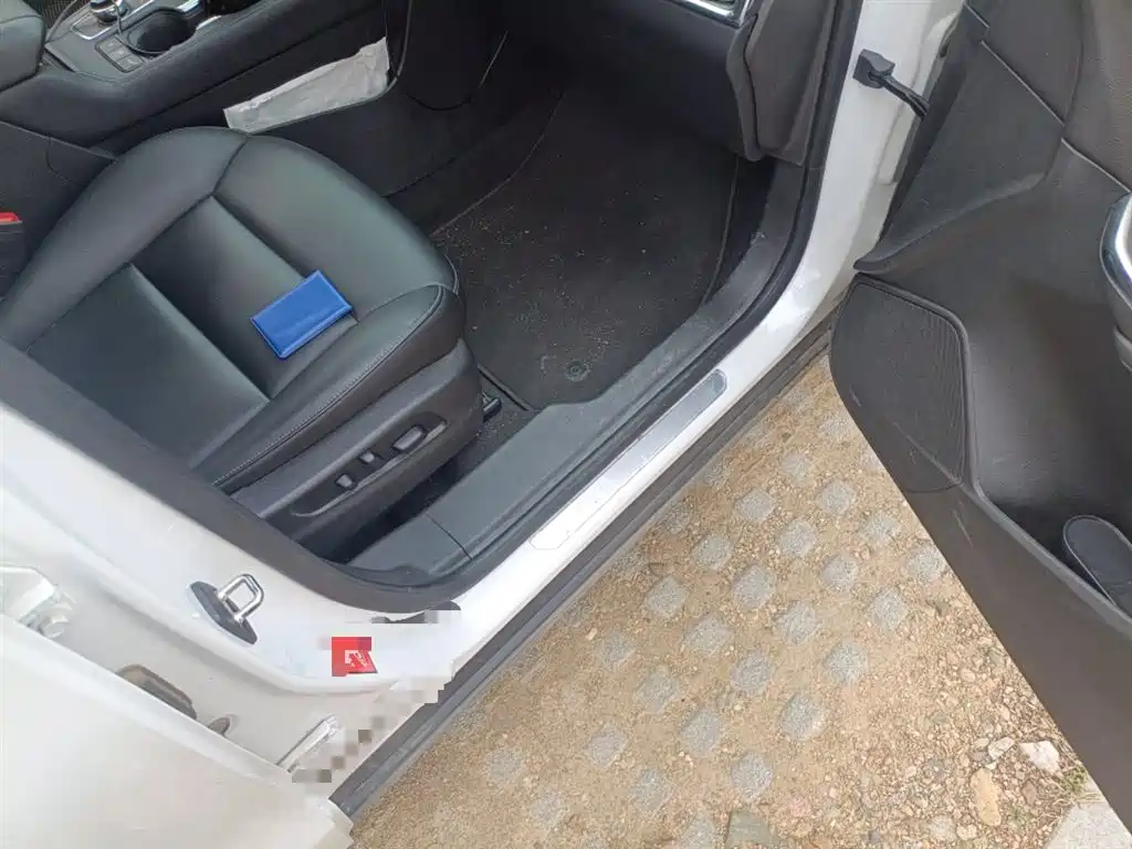 Cadillac XT4 2020 28T FWD Leading Trim фото 28