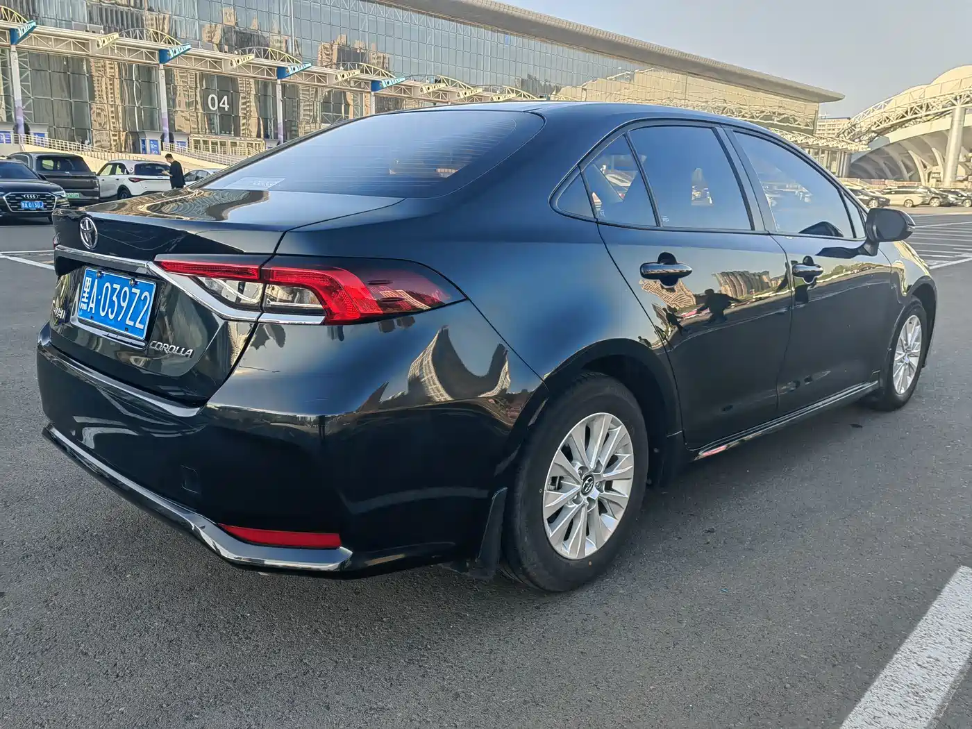 Toyota Corolla 2021 TNGA 1.5L CVT Elite Edition фото 6