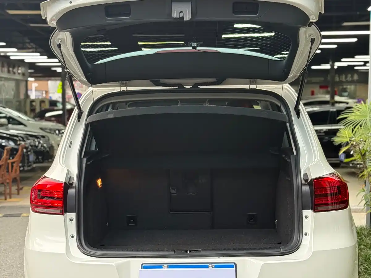 Volkswagen Tiguan 2016 280TSI Automatic 2WD Silk Road Comfort фото 17