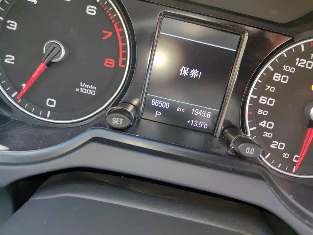 Audi Q5 2017 Plus 40 TFSI Technology фото 8