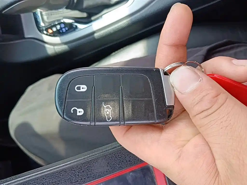 JEEP GRAND CHEROKEE (IMPORTED)