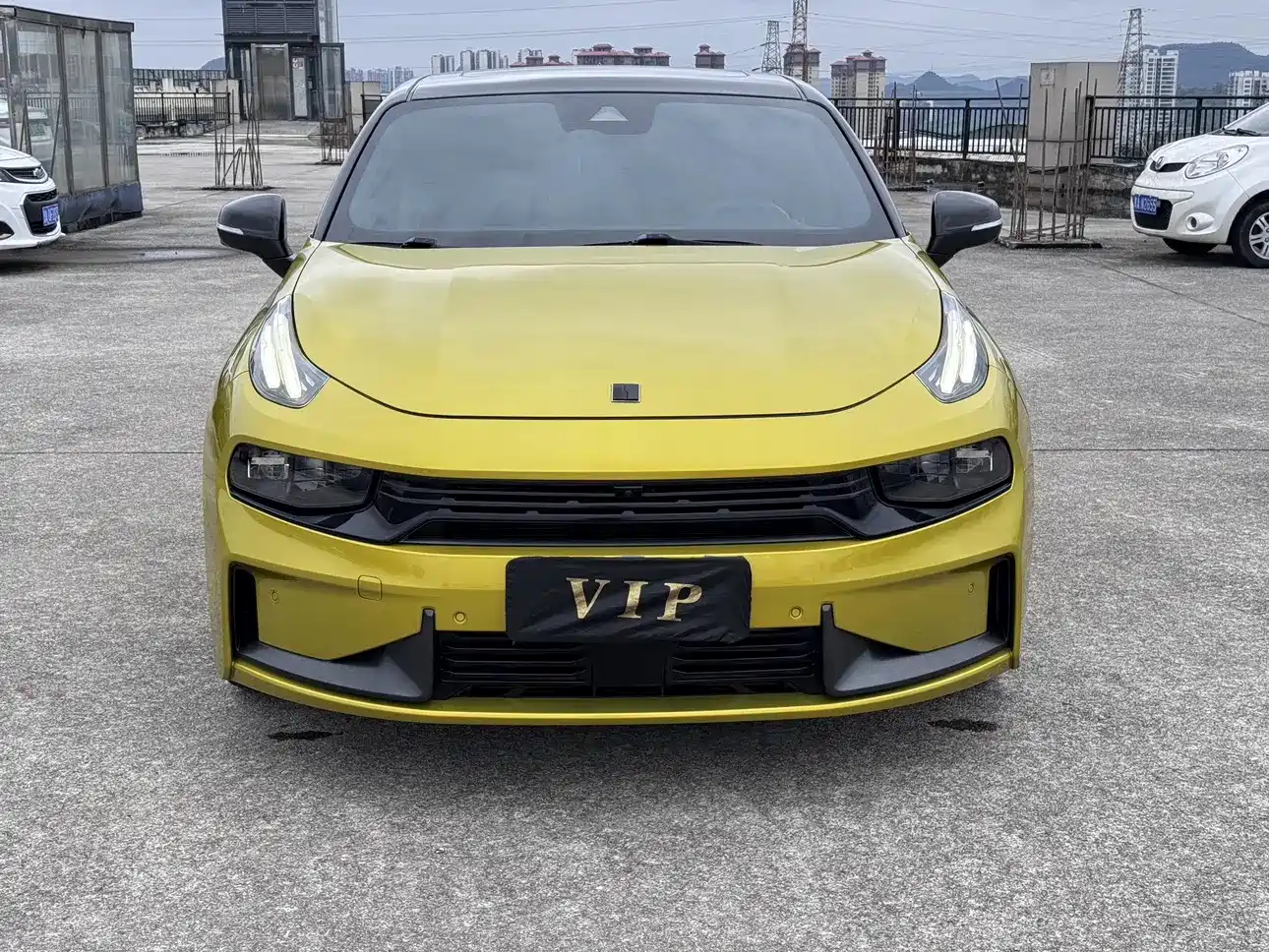Lynk & Co 03 2020 03+ 2.0TD Auto Wind Hunter Edition фото 2