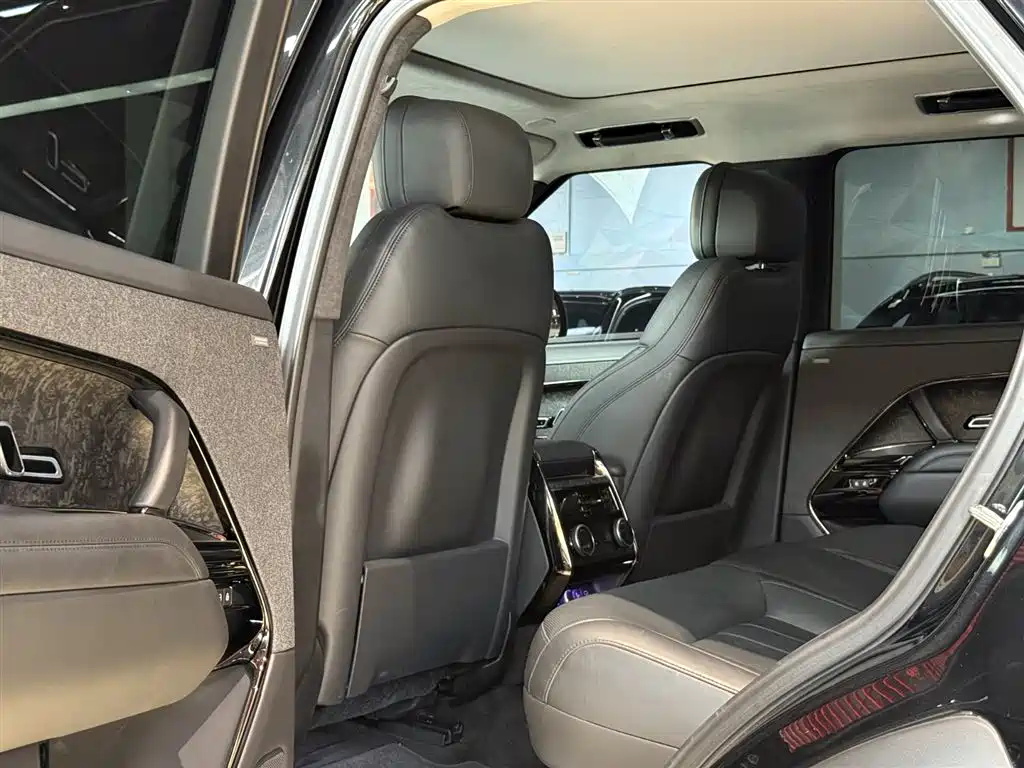 Land Rover Range Rover Sport 2023 400PS Launch Edition фото 16