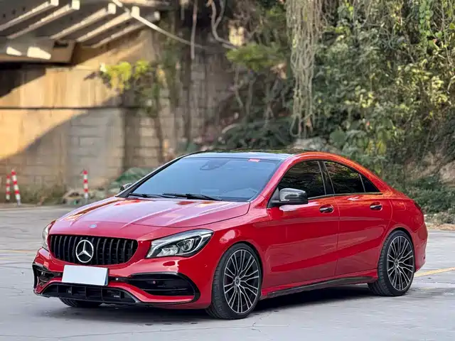 MERCEDES-BENZ CLA AMG