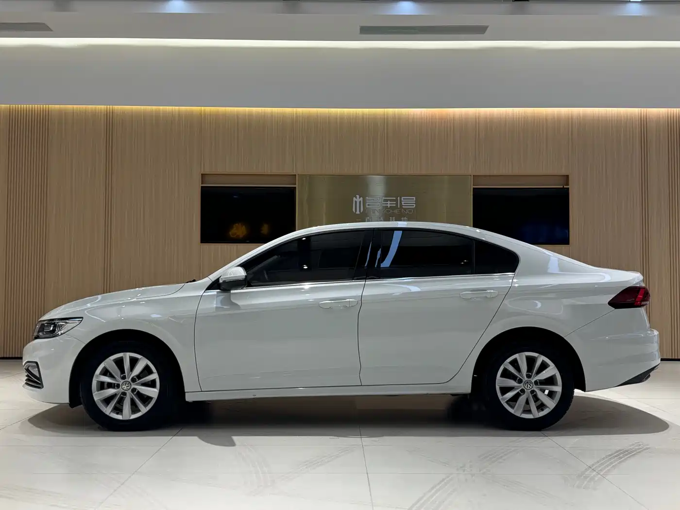Volkswagen Bora 2020 280TSI DSG Elite фото 3