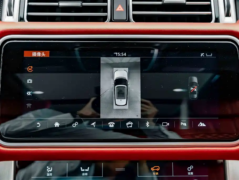 Land Rover Range Rover 2021 3.0 L6 Heritage Extended Classic Edition фото 11
