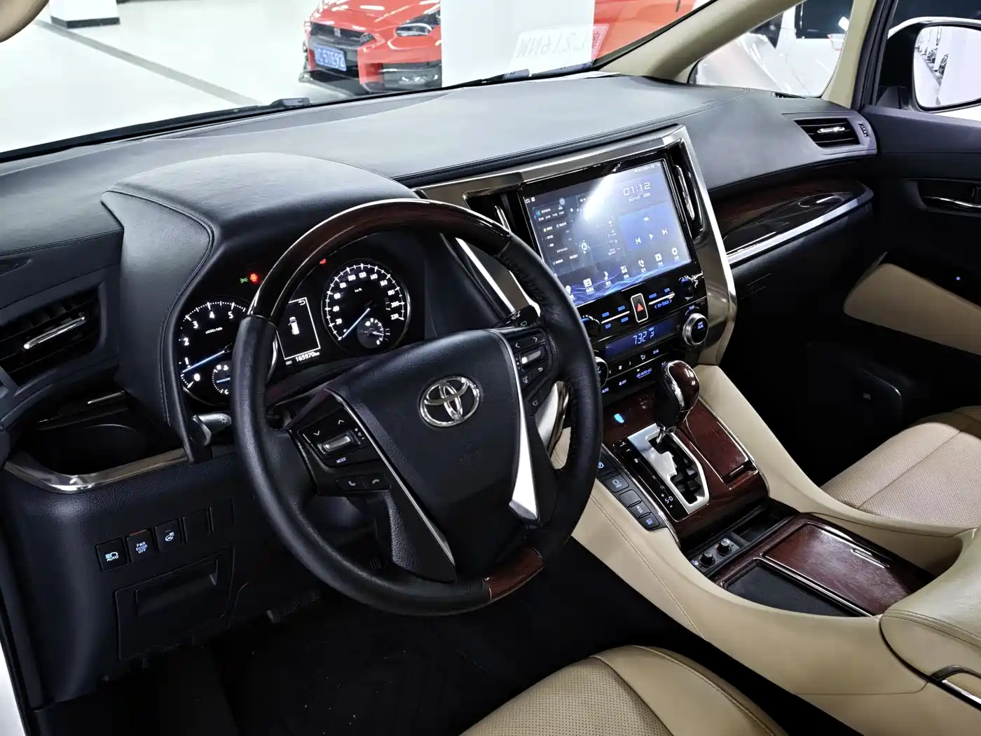 Toyota Alphard 2015 3.5L Luxury Edition фото 6
