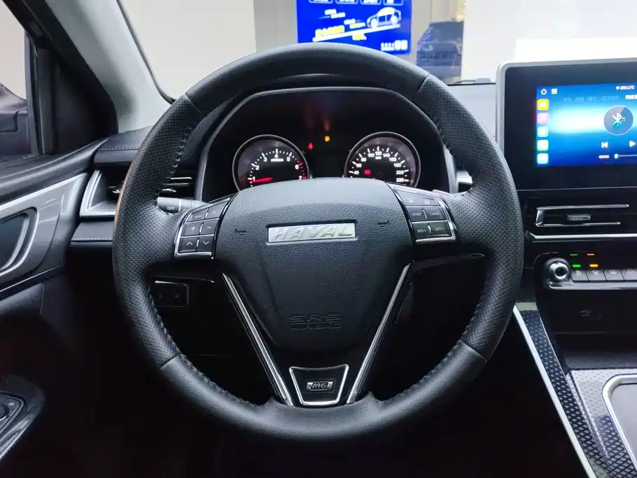 Haval M6 2023 2023 PLUS 1.5T DCT Luxury Smart Connect
