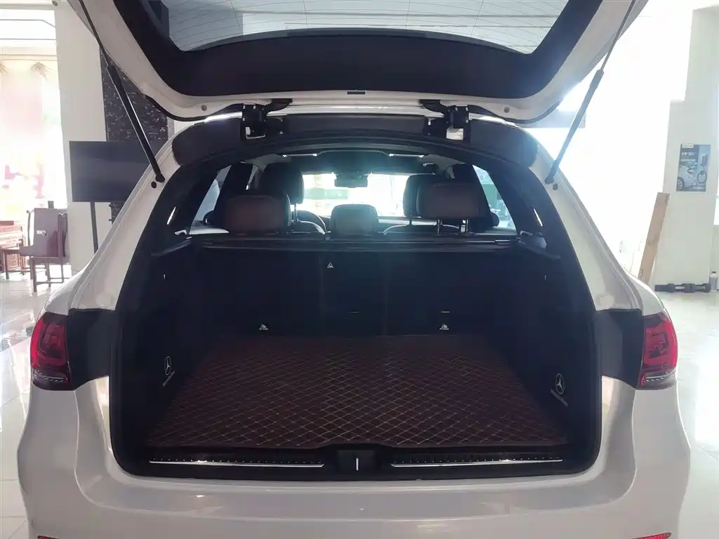 Mercedes-Benz GLC 2021 GLC 300 L 4MATIC Sporty фото 19
