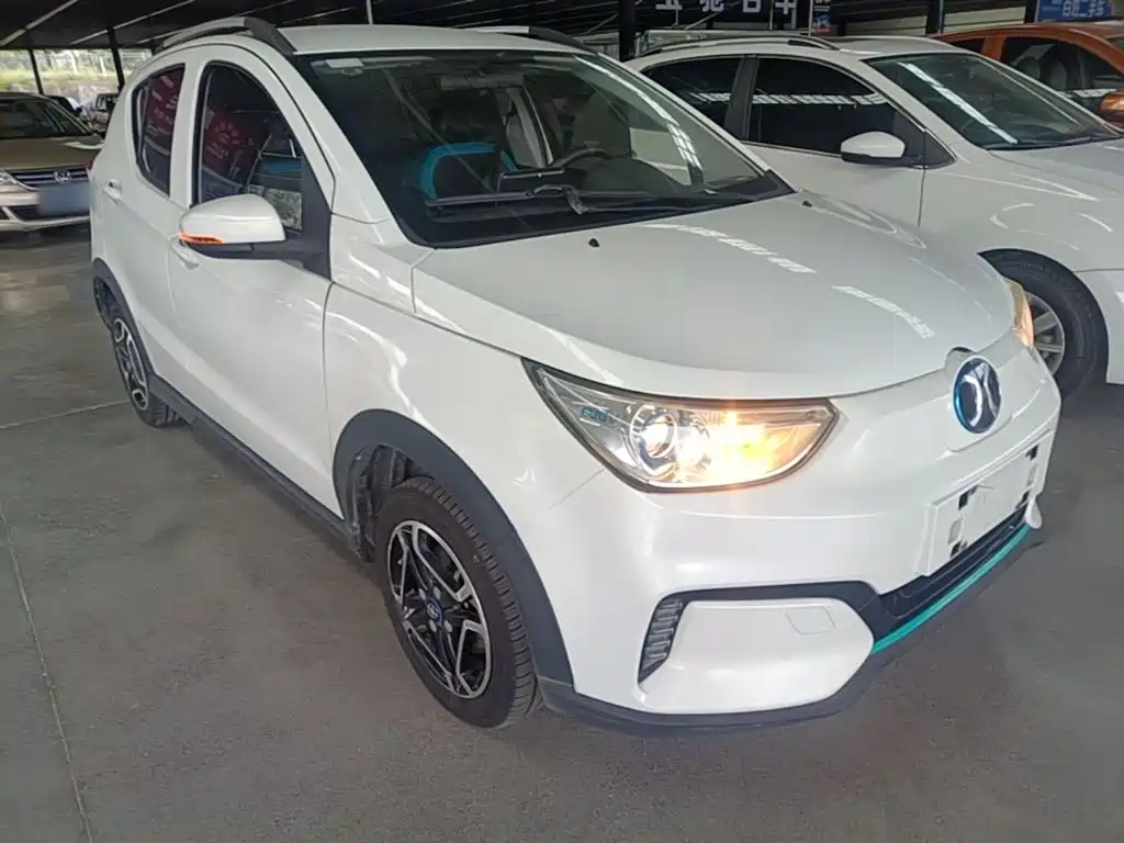 Фото 4 - BAIC New Energy EC3