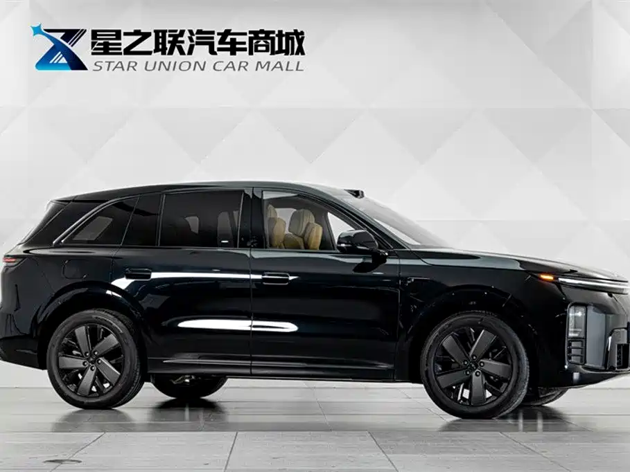 Li Auto L6 2026