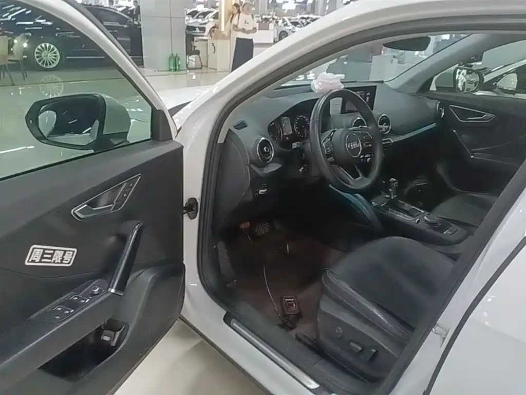 Audi Q2L 2021 35 TFSI Fashion Elegance фото 16