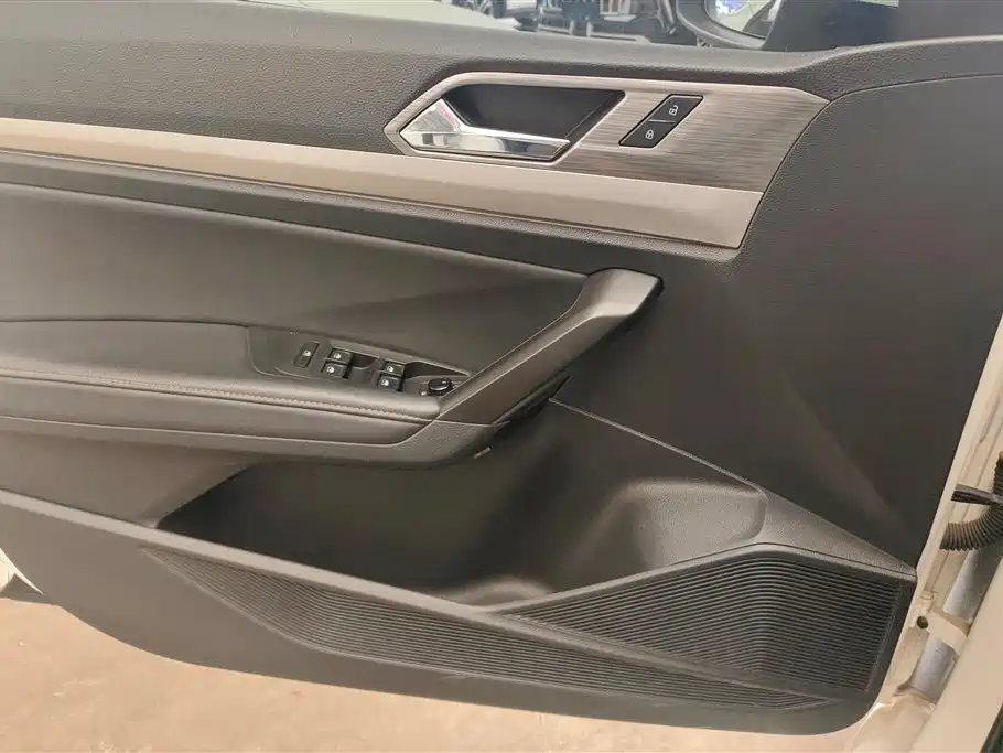 Volkswagen Lavida 2018 1.5L Automatic Comfort Version China V фото 7