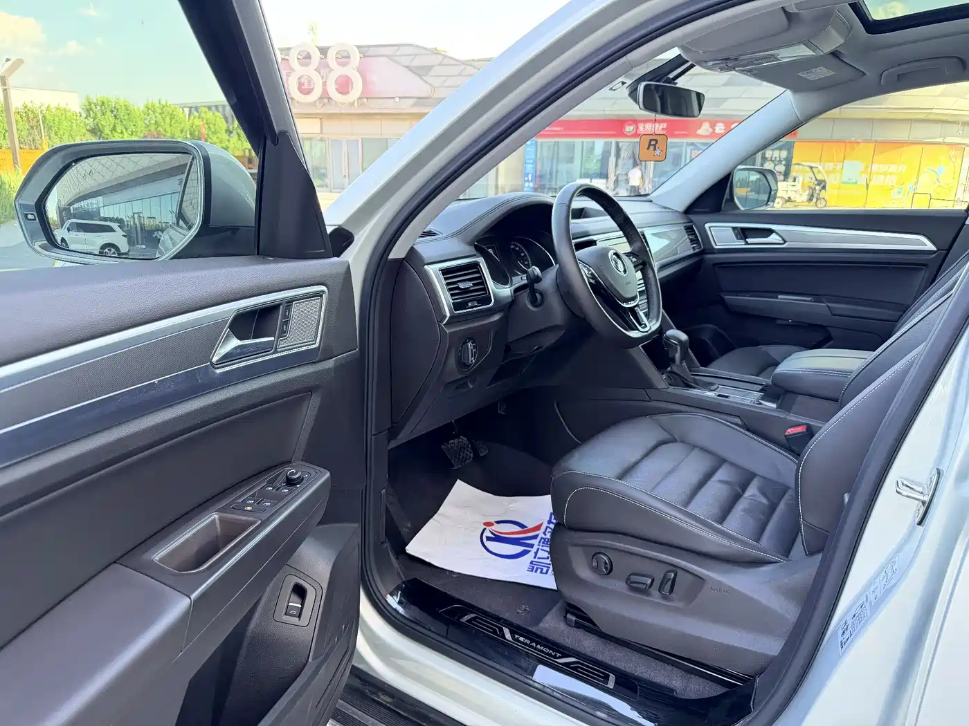 Volkswagen Teramont 2019 330TSI 2WD Luxury China VI фото 5