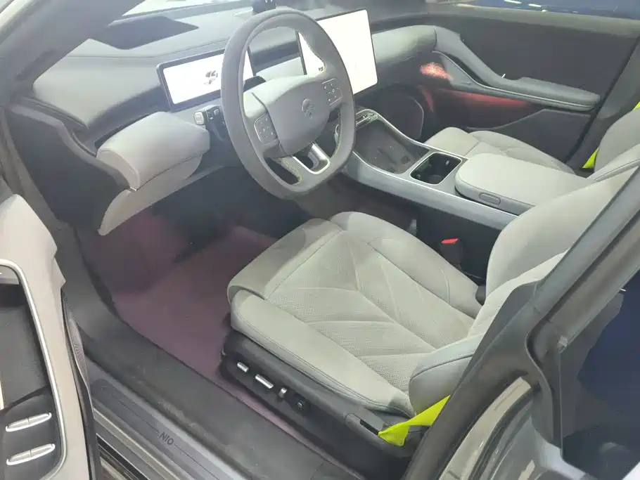 NIO ET5T 2026 2025 Champion Commemorative Edition 100kWh Touring