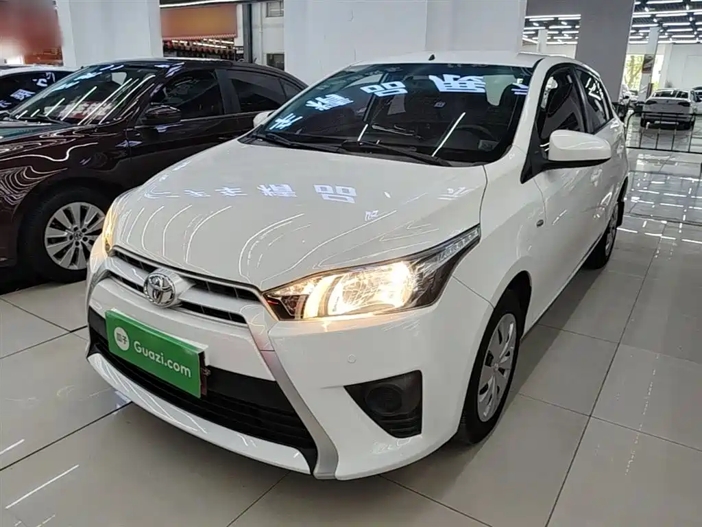 Toyota YARiS L Zhi Xuan 2015 1.5E Auto Charming Edition