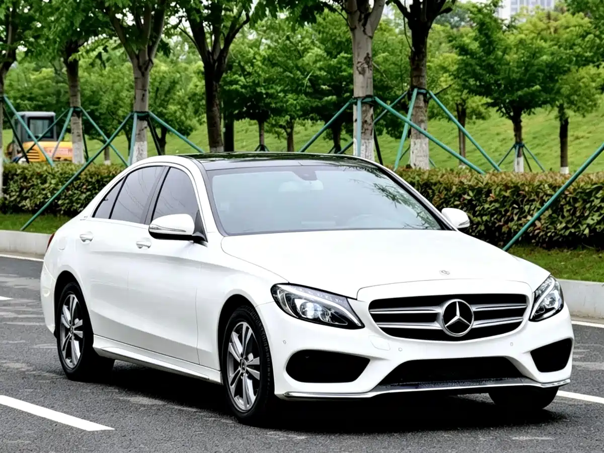Mercedes-Benz C-Class 2017 C 200 L Sport фото 3
