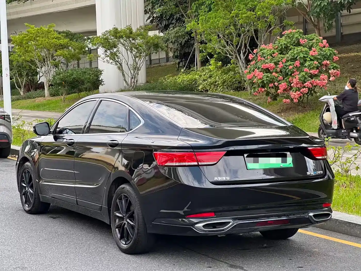 Geely Borui PHEV 2020 2020 1.5T PHEV Navigation Edition