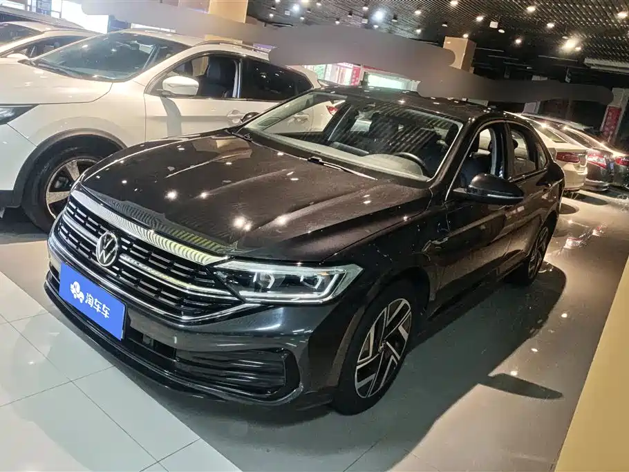 Volkswagen Sagitar 2023 Model Year 200TSI DSG Surpass Edition
