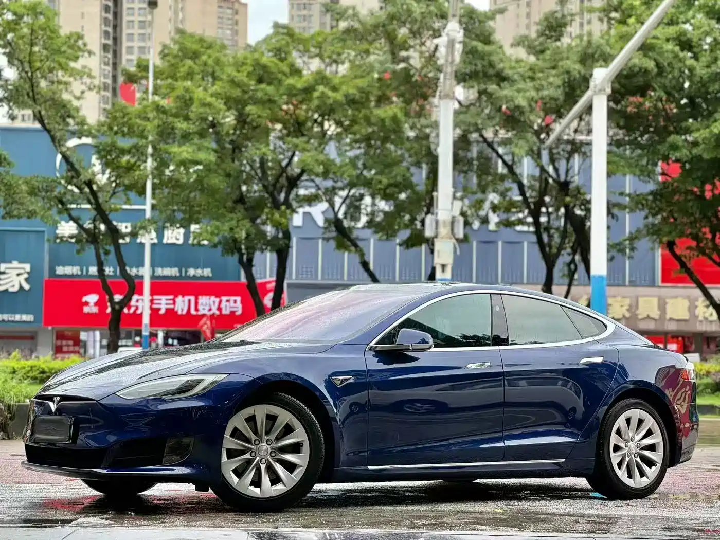 Фото 10 - Tesla Model S