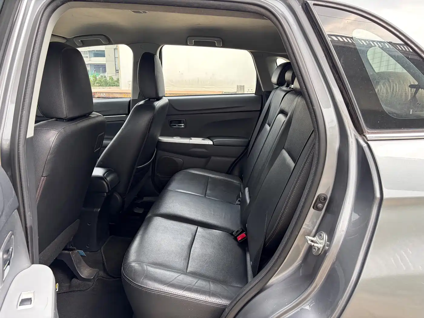 Mitsubishi ASX 2013 2.0L CVT 2WD Luxury фото 7