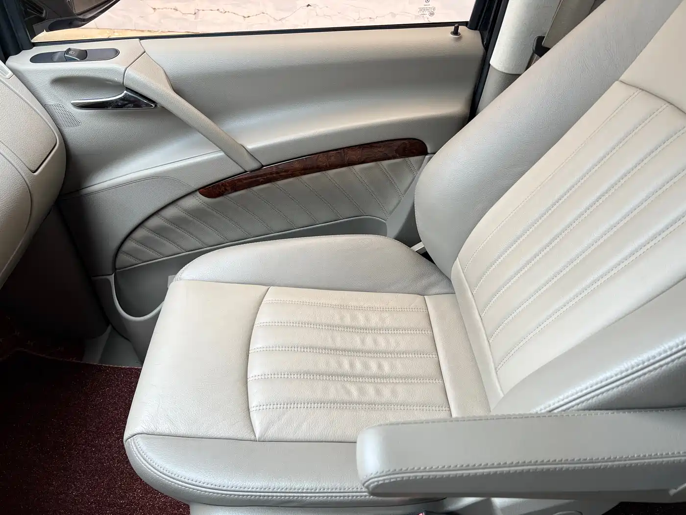 Mercedes-Benz Viano 2015 3.0L Partner Edition фото 15