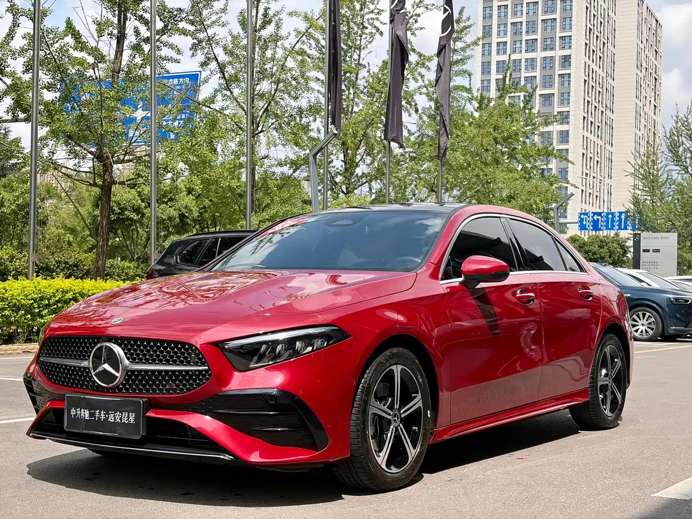 Mercedes-Benz A-Class 2023 A 200 L Fashion фото 3