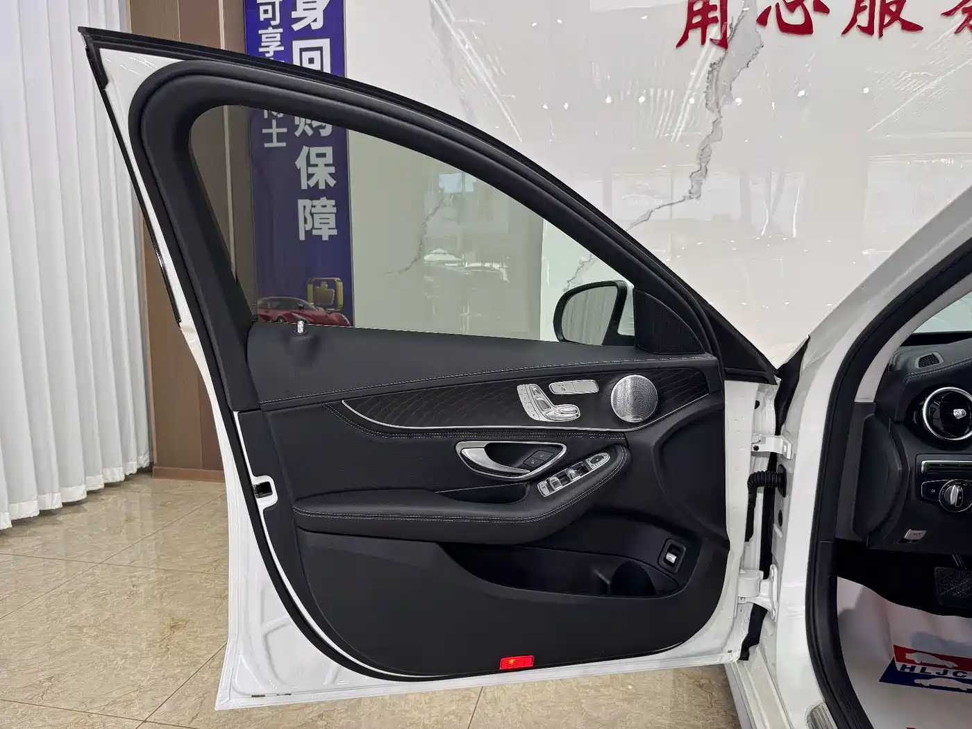 Mercedes-Benz C-Class 2020 C 260 L Sport фото 14