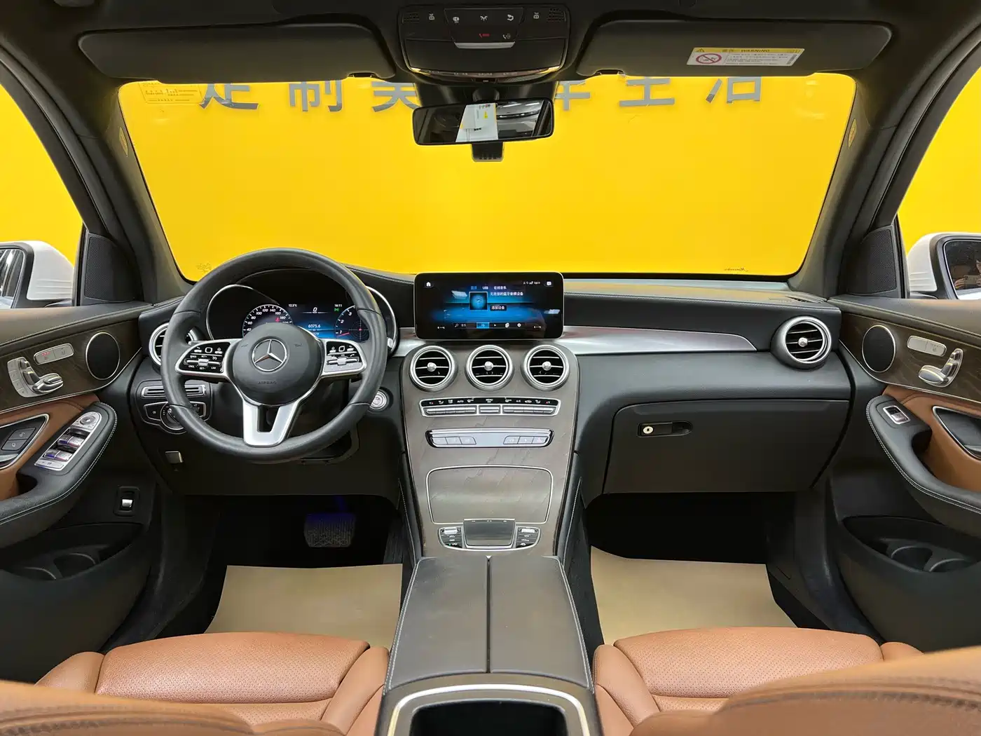 Mercedes-Benz GLC 2020 Facelift GLC 300 L 4MATIC Dynamic фото 9