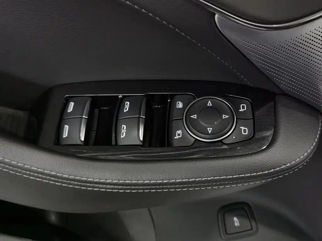 Cadillac CT5 2023 28T Luxury Style (Standard Edition) фото 9