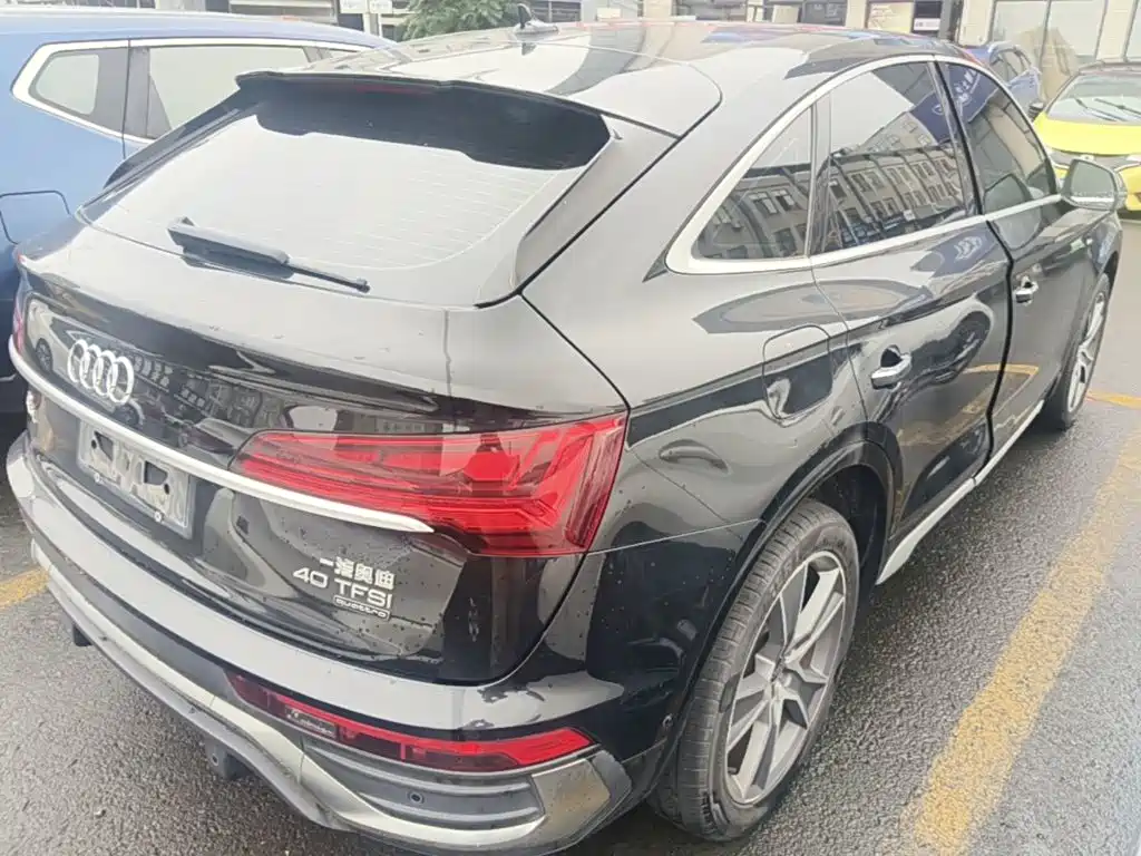 Audi Q5L Sportback 2022 2021 40 TFSI Luxury