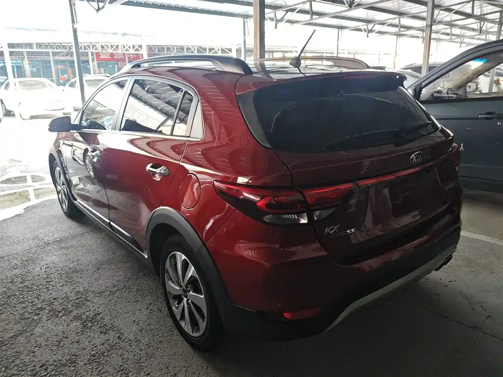 Kia KX CROSS 2017 1.4L AT GLS фото 23