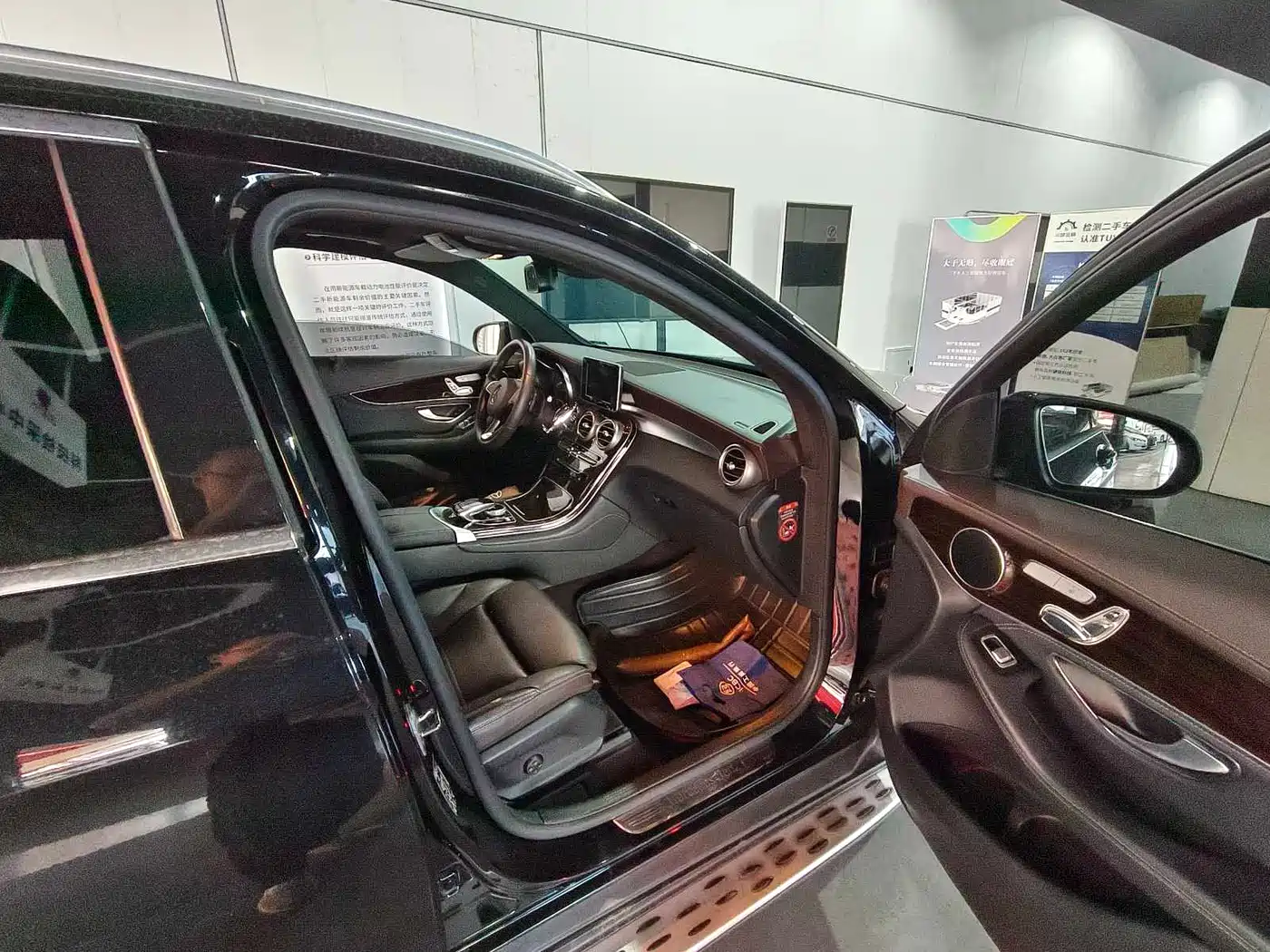 Mercedes-Benz GLC 2016 GLC 260 4MATIC Luxury фото 6
