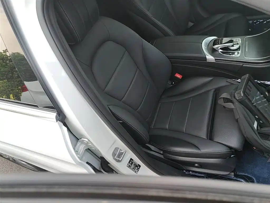 Mercedes-Benz C-Class 2018 C 200 L Sport Edition фото 25