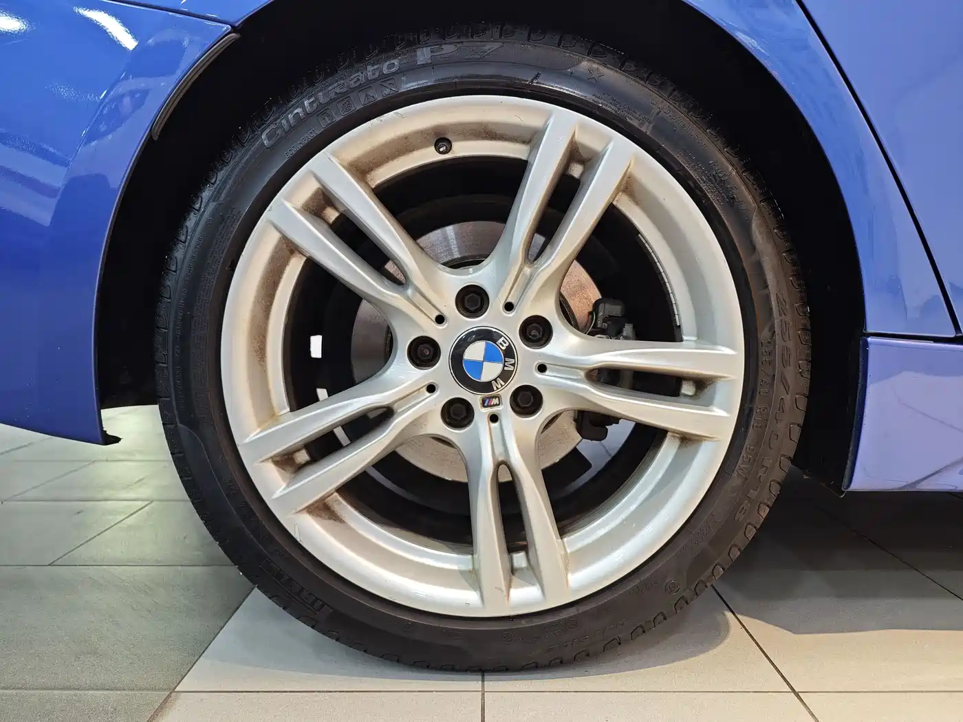 BMW 3 Series 2017 320Li M Sport фото 32
