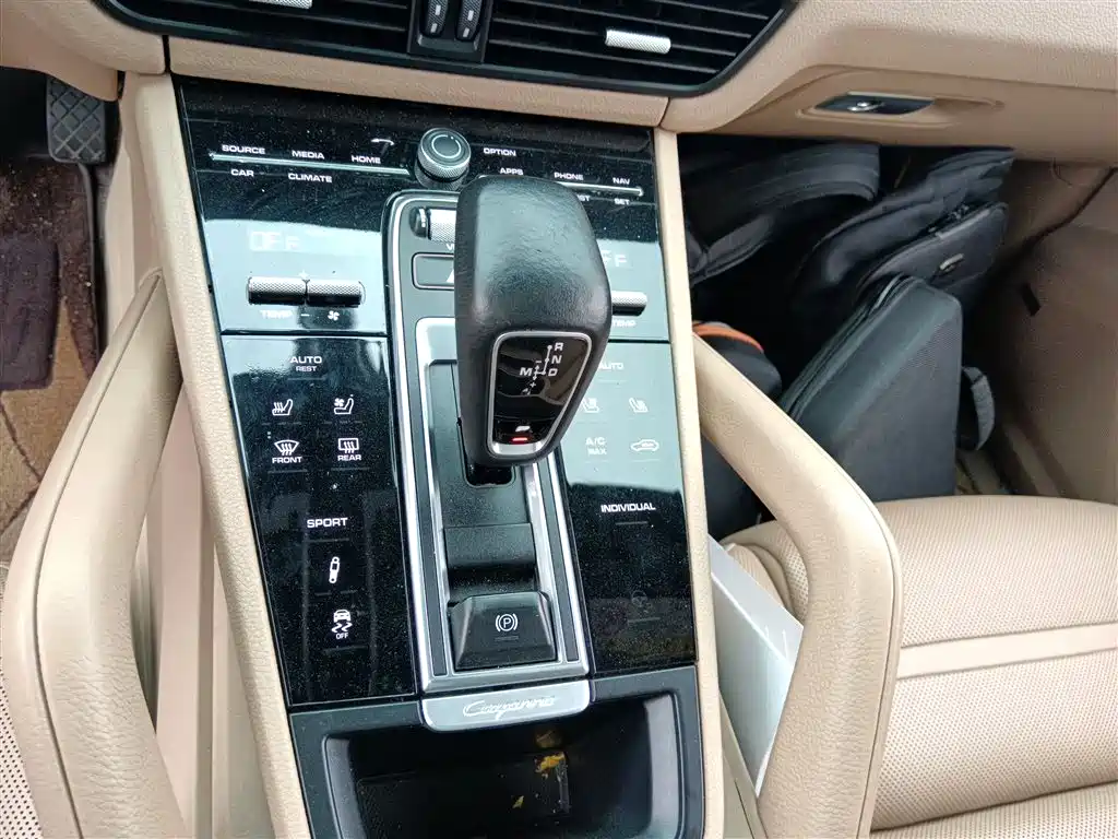 Porsche Cayenne 2019 Cayenne 3.0T фото 10