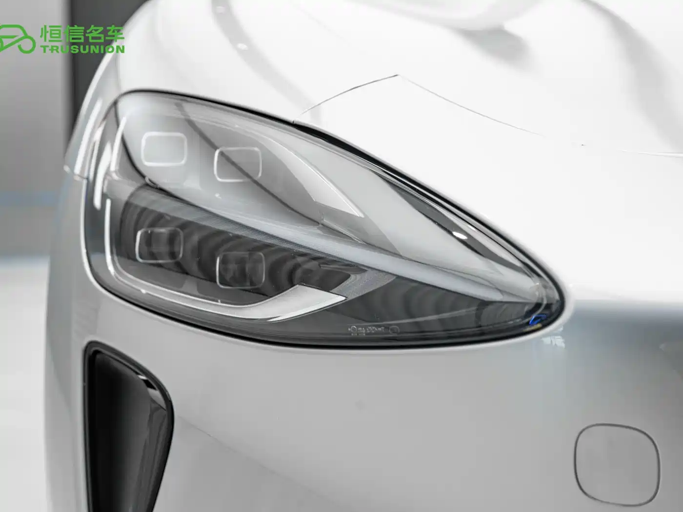 Xiaomi Auto Xiaomi SU7 2024 AWD Extended Range Advanced Smart Driving Max Edition фото 10