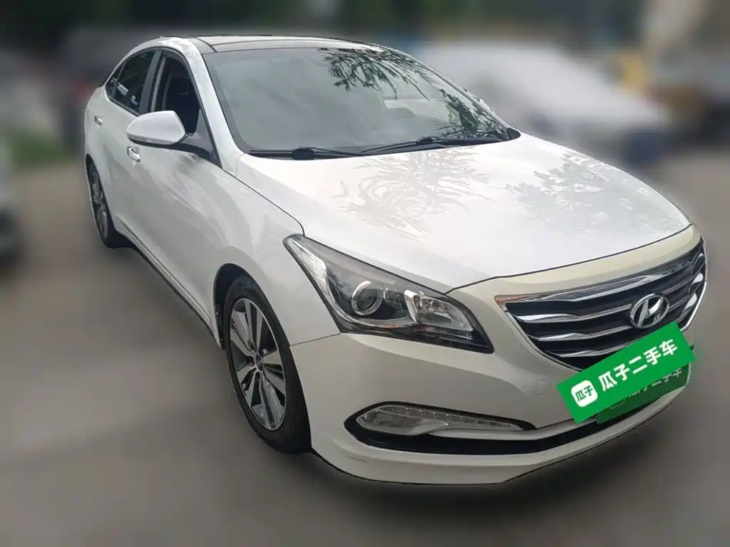 Hyundai Mistra 2014 1.8L Auto Premium DLX фото 3
