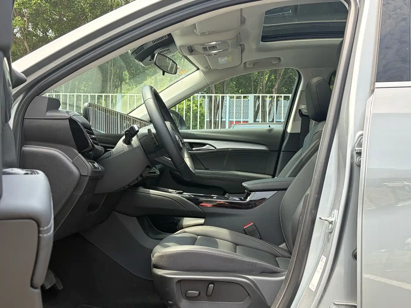 Buick Envision S 2025 2025 25T Premium Platinum Edition